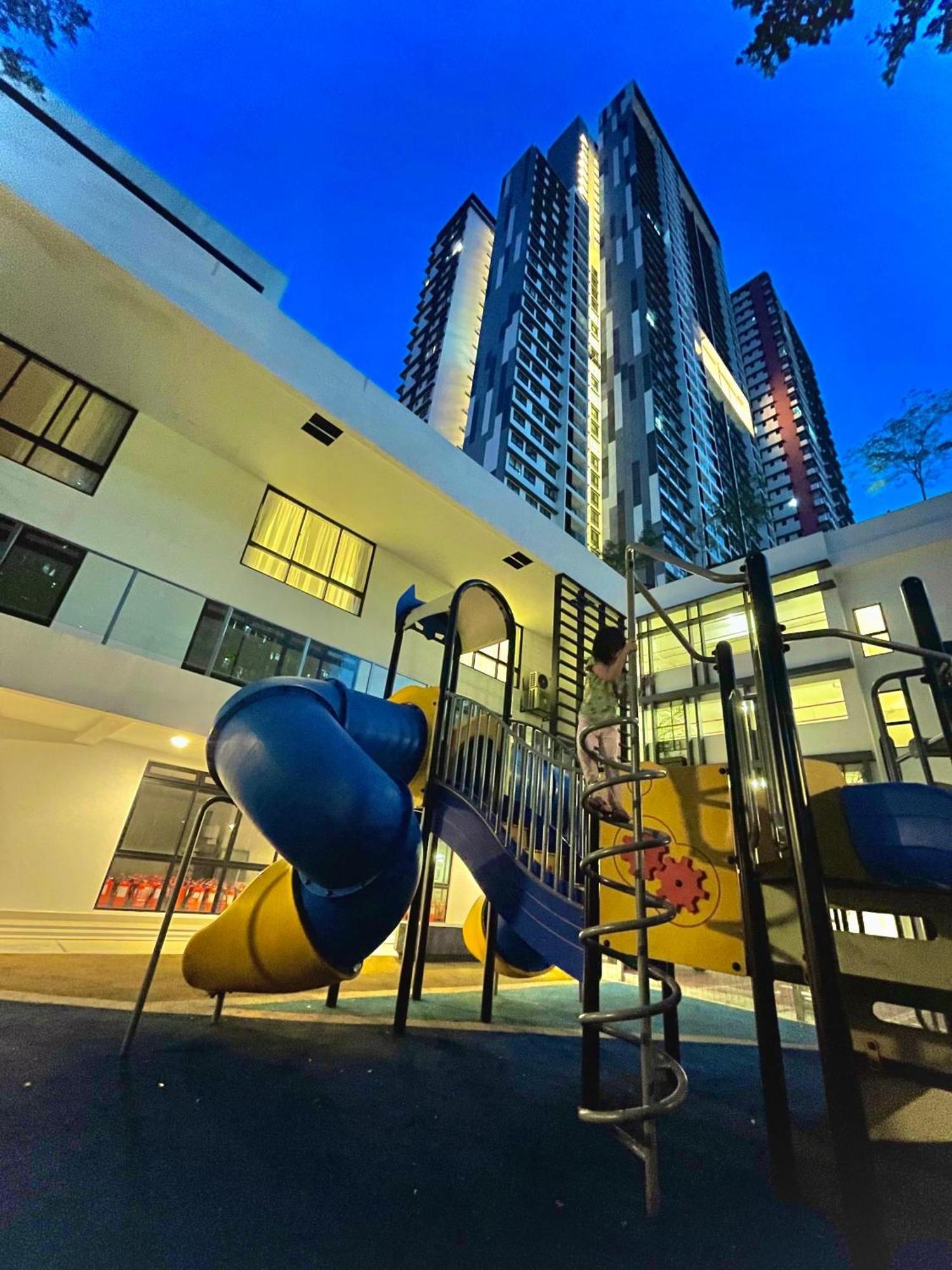 Az Seraya Homestay @ Putrajaya Luaran gambar